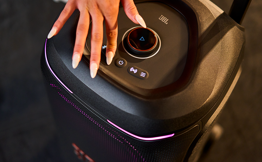 JBL PartyBox 330 Speaker — large party speaker - product photo 2