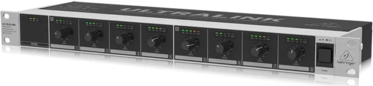 Behringer DS2800 2-In/8-Out Distribution Splitter