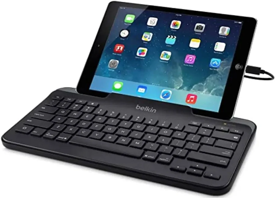 Belkin Wired USB-C Tablet Keyboard With Stand - Image 2