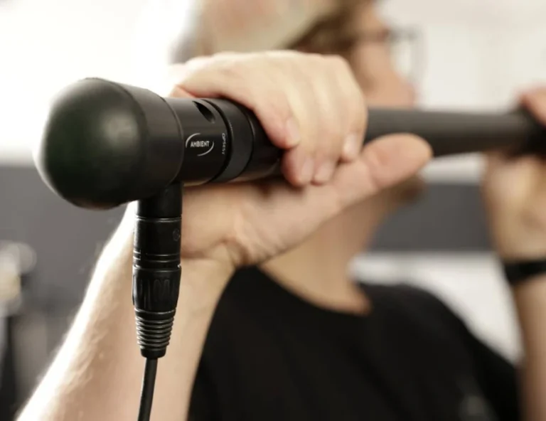Ambient QP5130-CCM Carbon-Fibre Boom Pole With Coiled Cable