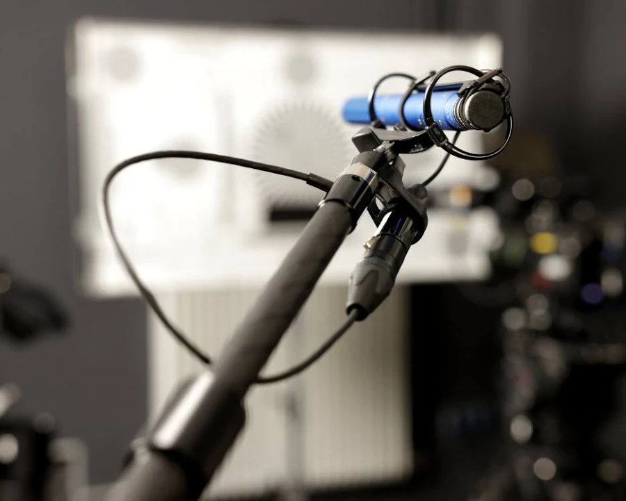 Ambient QP5130-CCM Carbon-Fibre Boom Pole With Coiled Cable - Image 5
